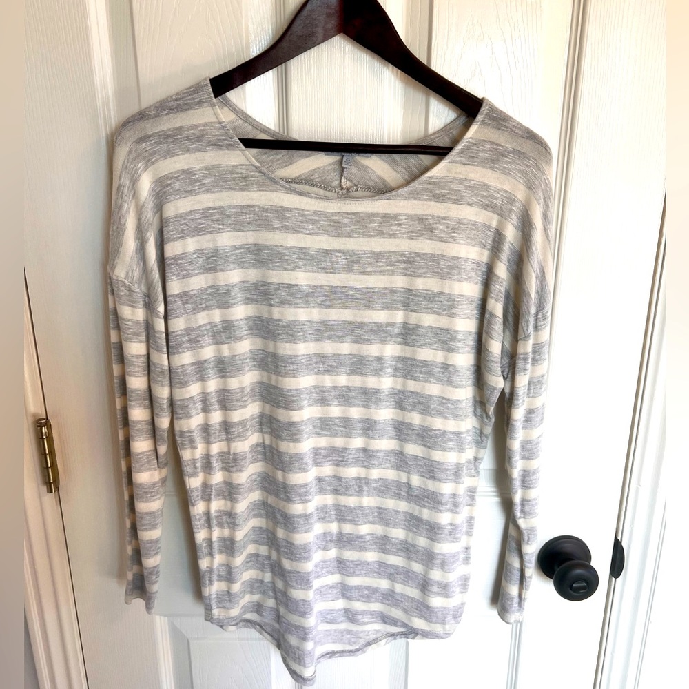 striped shirt